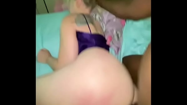 Chloe Sparkles Bounce That Ass Back