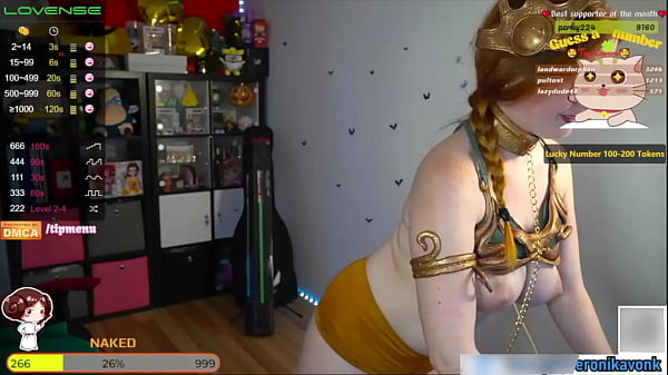 Big ass Babe Leia Organa cosplayer flashing butt hole and tight pussy in doggy