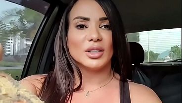 A ride with MILF Bianca Naldy, look what happened.