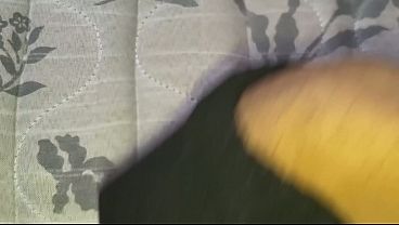 Metendo no cuzinho no quarto