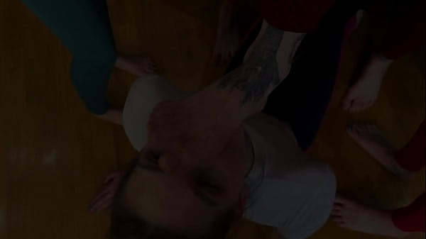 Feet Of Four Bratty Girls Stretch Mouth Of Lesbian Slave And Fill It With Saliva