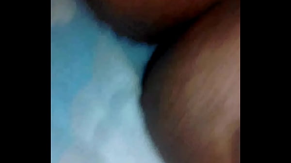 thumb singing hard