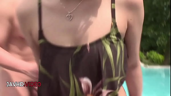 Hardcore Japanese beauty Risa Mizuki starts Blowjob then intensifies pleasure in Bikini