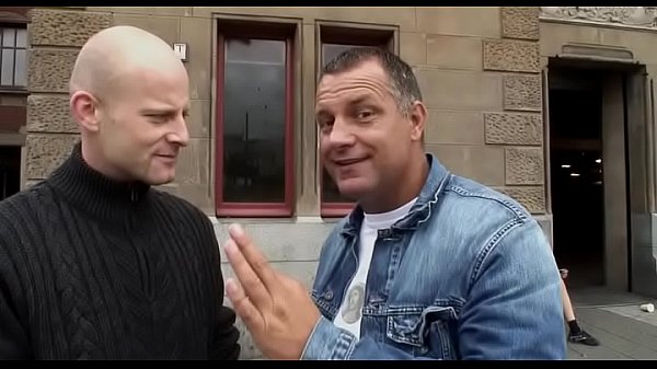 Playgirl gets licked and bonks