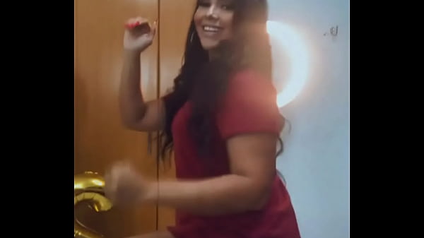 Sitting Queen Karla Karolla Super Horny for Big Mature Cocks Privacy