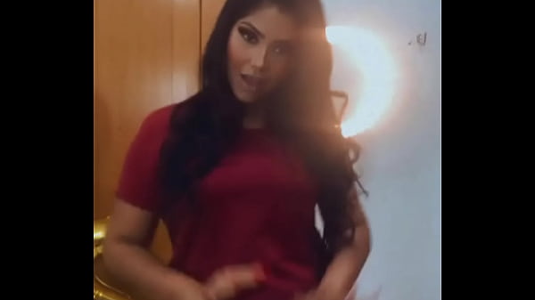 Sitting Queen Karla Karolla Super Horny for Big Mature Cocks Privacy