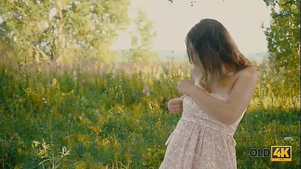 OLD4K. Summer weather motivates girl to have outdoor sex with old man