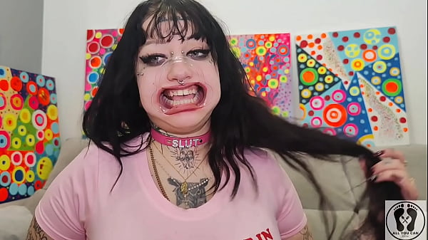 BIMBO CURVY GIRL MOUTH TONGUE FETISH