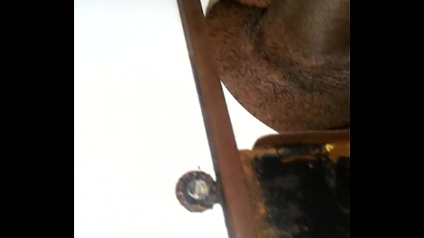 Download Video - Brincando com o pau do macho