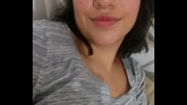 Download Video - Desde que despierto ya se me antoja una rica polla entre mi culo
