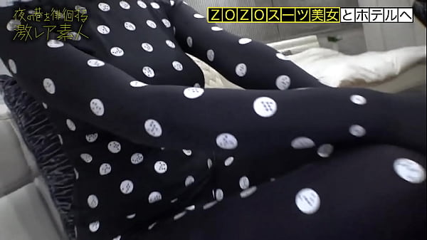 https://bit.ly/3DItKuR Beautiful woman in "full-body tights" who wear Z●Z● SUITS! We closely follow a club of "full-body tights" maniacs in a corner of Akiba! The incomprehensible and perverted world that takes place there will surely