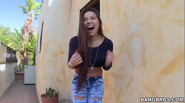 Sexy Asian loves the dick long time!