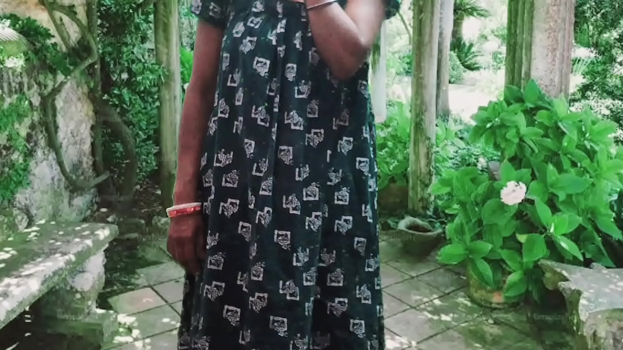 Desi bhabhi Devar blowjob outdoor sex fucking