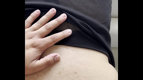 I couldn't stand the urge to fuck these mature buttocks, he tells me that he fucks with others