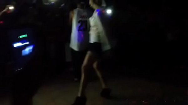 thumb moves rich