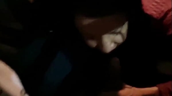 I sucked my gifted friend's cock in the car