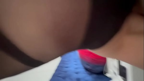 rica cogida en el trabajo