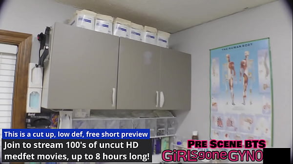  The Perverted Podiatrist   Giggles