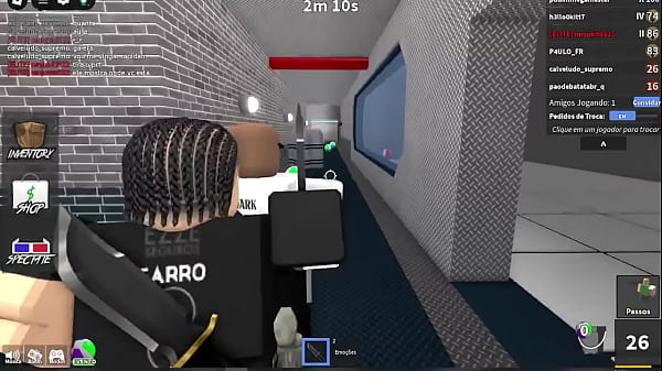 BALD AND FUCKED UP BLACK GUY TO AVOID BEING BY THE KILLER