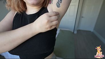 Giantess body exploration