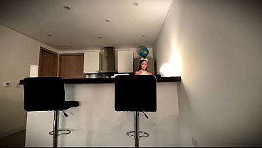 彼女はとても無邪気に見えた&hellip;エレベーターのドアが閉まるまでは | ラナ・マイヤーズ