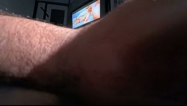 アダルトシアターでのセックス、後部座席でのフェラチオ、妻のセックス鑑賞