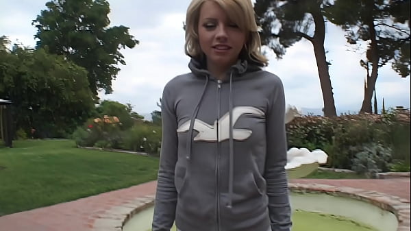 An Interracial Threesome Is One Of The Best Things In The World To Lexi Belle