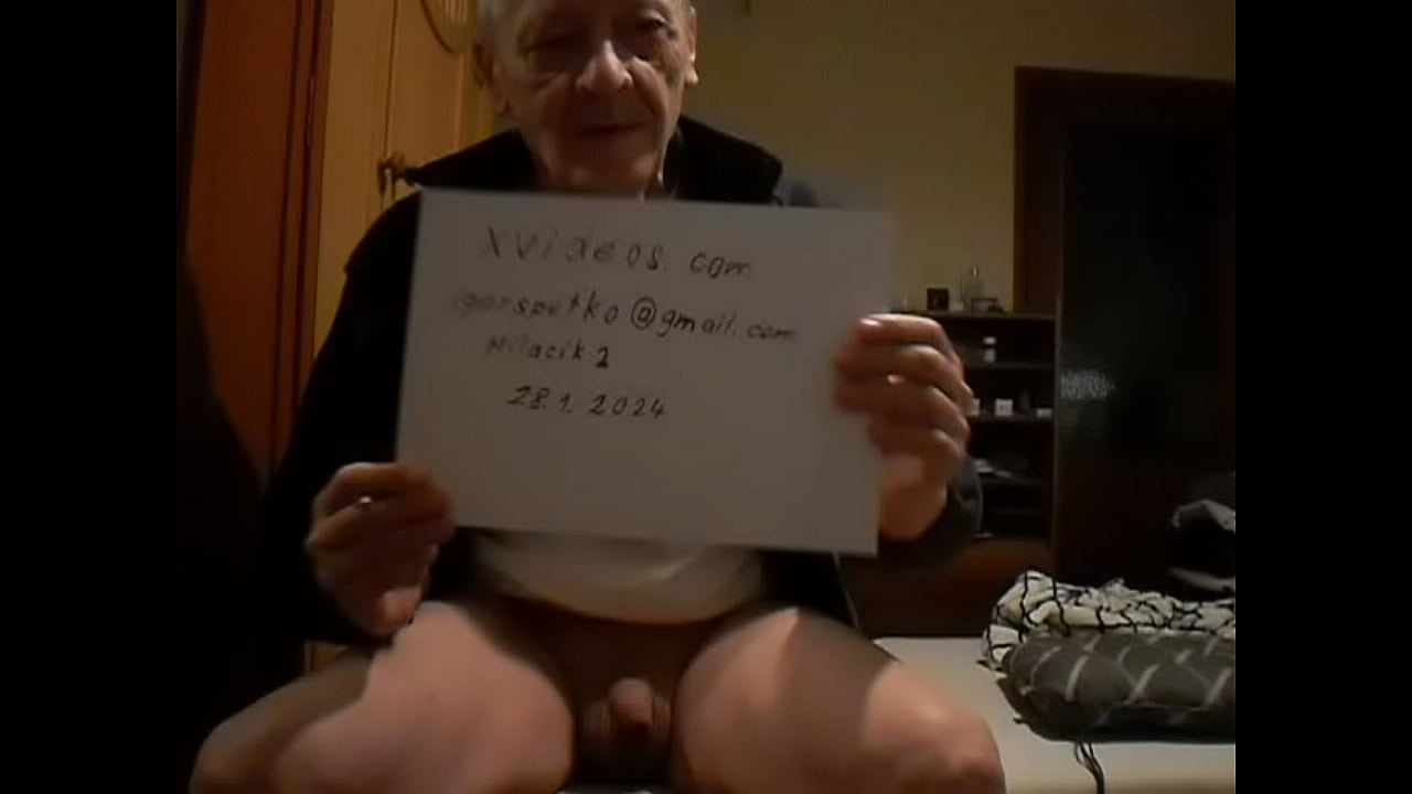 Vídeo de verificación
                   verification video muchos negros