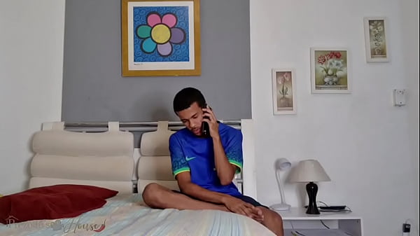 Gifted Cafuçu called me to watch the game with him and he put the dick in me