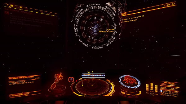 Transportador type-7 penetrando na esta&ccedil;&atilde;o Espacial safada