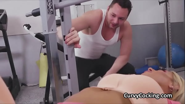 Standing 69 at the gym with fit big tit