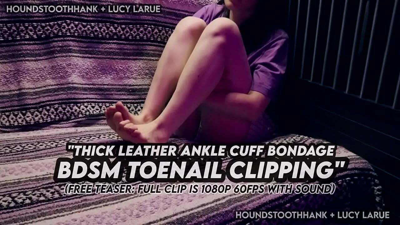 Tobilleros de cuero grueso para bondage BDSM, corte de uñas de los pies
                    petite amateur homemade domination fetish close up bondage voyeur female older feet fingers roleplay male barefoot toes soles foot fetish girl next door foot worship asmr mature man submissive girl muchos negros