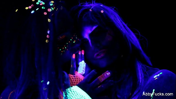 Abigail Mac Lesbian Behind the Scenes