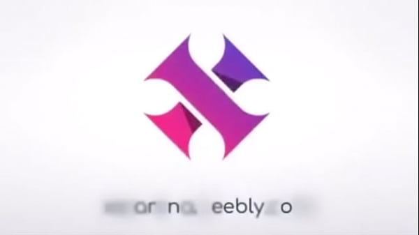 Mackenzie Jones masturbating