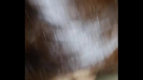 Mi esposa Mar mamando