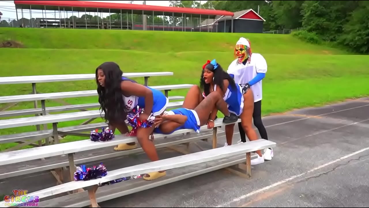 Star Quarterback se folla a las porristas antes de su gran juego
                      lesbians ass threesome ebony public big ass clown clowns gibby the clown bae brattty vicky hyuga muchos negros