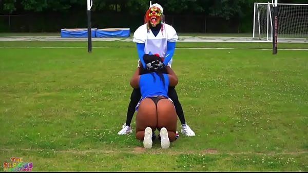 Star Quarterback fucks cheerleaders before his big game