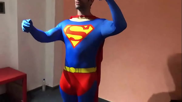 Superman is frozen .. nothing can do.. totally control of him# #controlmind #hipnosis hotudla  lord022 Hyphyn ...