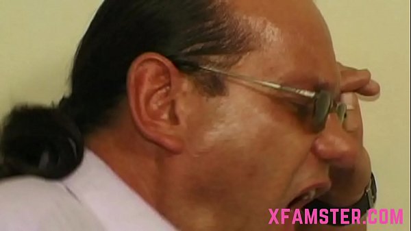 Pretty slim brunette teen stepdaughter she takes big stepdad cock in mouth cum