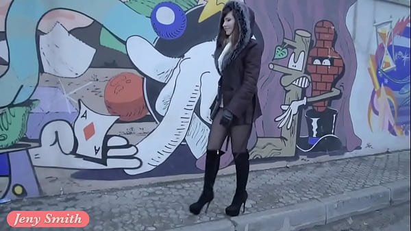 Jeny Smith pantyhose and high heels fetish tease