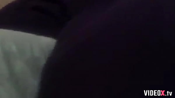 Arab amateur sucks her boyfriend who films her when she doesn't want to!