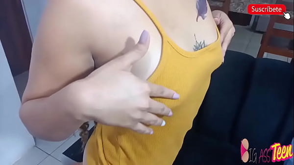 Download Video - Que mamada de verga me hace mi linda sobrina me ense&ntilde;a como se lo hace a su novio Follada a pretado co&ntilde;o rosada