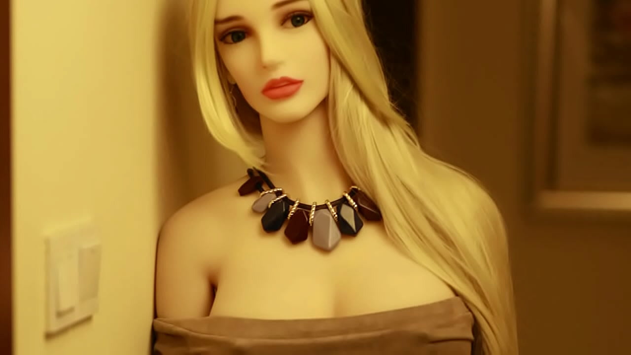 Mature Blonde Tebux Sex Doll for a quick Anal Creampie - XVIDEOS.COM