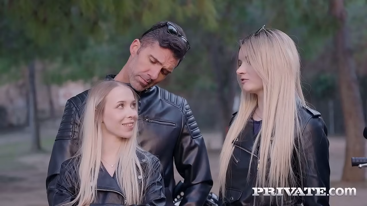 Amber Kawai, Nata Gold y Alice Ross; moteras cachondas en una orgía salvaje.
                       european blonde blowjob doggystyle tattoo gagging cowgirl deep throat pussy licking ball licking orgy missionary facial cumshot small tits piledriver double blowjob natural tits solo masturbation double penetration dp spoon position shaved pussy hair only vaginal muchos negros