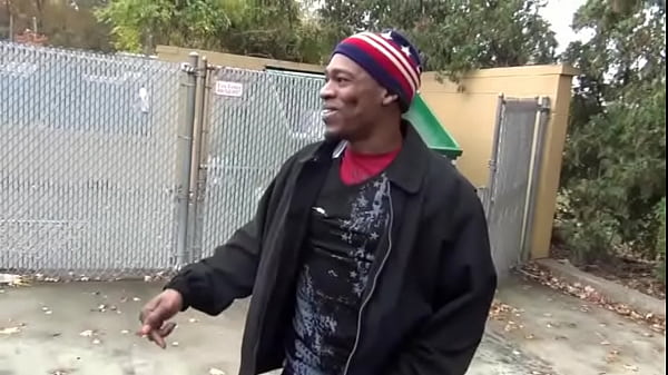 Vicky Star xxx Bitch Take Out The Trash And Get Fuck Behind The Doomster
