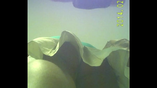 under the skirt - market2