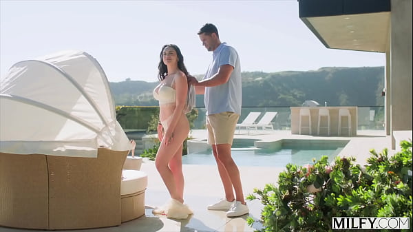 Download Video - MILFY Anal-Loving MILF Paris Lincoln Gets Her Flawless Ass Filled Up