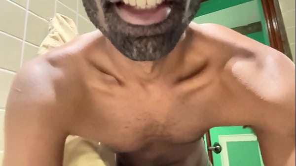 Vocês engolem ou cospem? #cum #porra