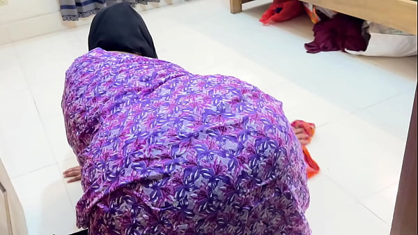 I Broke My Stepmom Big Ass and cum inside her and Her Husband Sent me Away