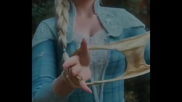 [Elsa & Anna? But Make It Twin Tease ] Frosty Sisters in Cheeky Checkered Charm #AIGirl #FrozenFlirt #SisterSirens